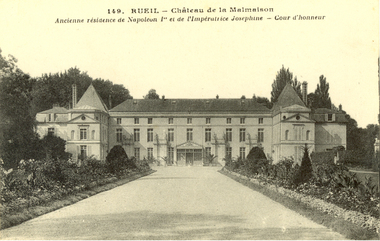 Postcard - black and white, Rueil - Chateau de la Malmaison, c1918