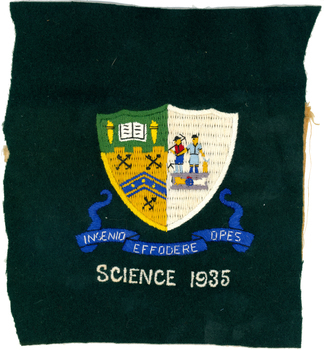 Embrodered blazor pocket