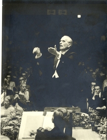 Photograph - Black and White, Jo Pottgens Fotografie, Frank Wright in concert, 9/8/1970