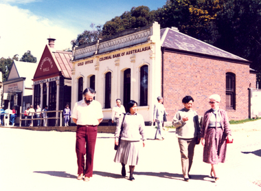 Photograph - Photographs - Colour, Librarianship Visitors at Ballarat, 1988