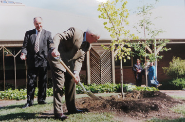 Photograph - Photograph - Colour, Planting a tree on the 125th Anniversary of the Ballarat School of Mines, 1995