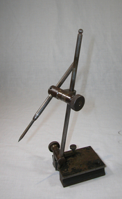 Object, Brown and Sharpe Manufacturing Co, Universal Surface Gauge