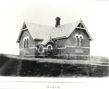 Brick school at Magpie