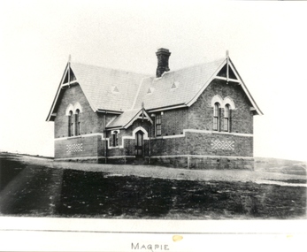 Brick school at Magpie