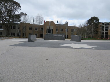 Photograph - Colour, Clare Gervasoni, Federation University Mount Helen Campus, 2015, 29/09/2015