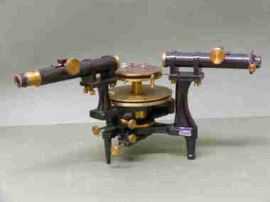 Scientific Instument, Spectrometer, Serial No.1667
