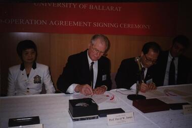 Photograph - Photographs - Colour, University of Ballarat Co-operation Signing Ceremony, 1994