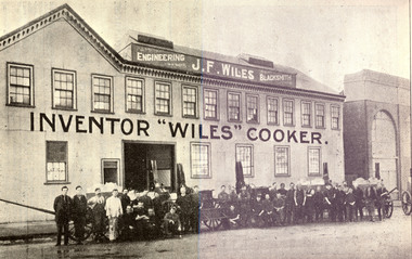 Book, Tulloch & King, Printers, M. McCallum's Ballarat District Citizens and Sports, 1916, 1916