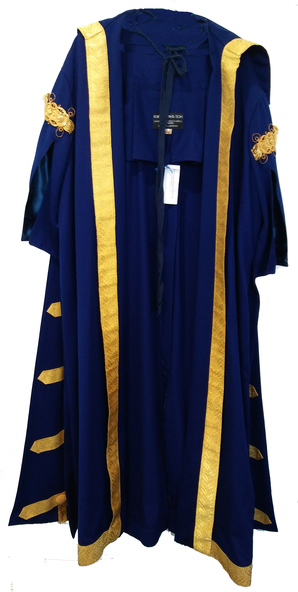 ANU Graduation Gown Set - Bachelor - Multidisciplinary | University Graduation  Gown Set