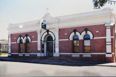 Photograph, Former Stawell School of Mines (Jacaranda Training Restaurant), 2000