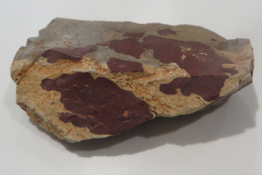 Ethnographic, Aboriginal worked conglomerate silcrete stone