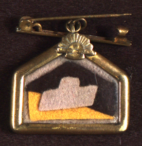 Badge, Chatham-Holmes Collection:  Black and Yellow Army Patch/Badge