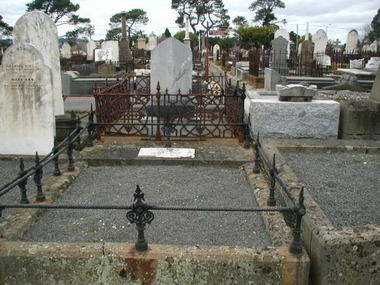 Photograph - Colour, Joseph Flude's Headstone, Ballarat, 2004, 02/09/2004