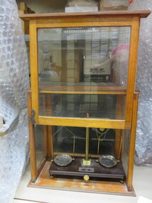 Scientific Instrument, Boxed Balance