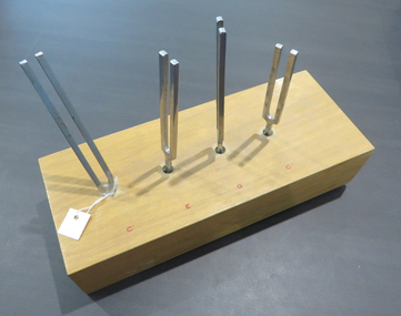 Equipment - Scientific Instrument, Tuning Forks