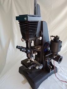 Instrument - Scientific Instrument, Ernest Leitz, Ernst Leitz Wetzlar Microscope, Panphot: Serial Number 493156, c1955-1957