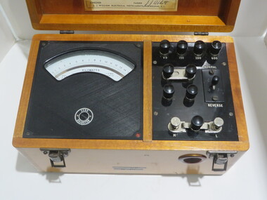 Instrument - Scientific Instrument, Wattmeter: Type PW6, serial number 2972