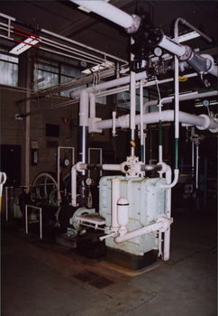 Steam engine