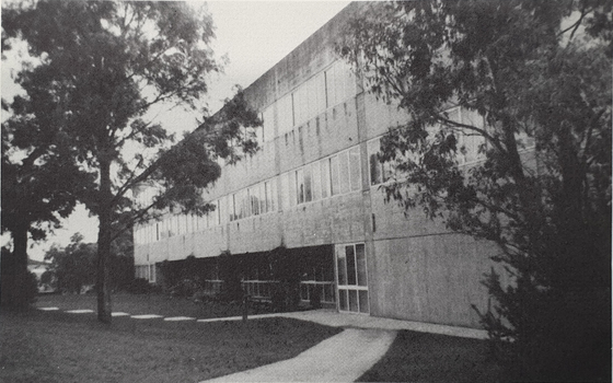 Photograph of the Ian Gordon Wing 