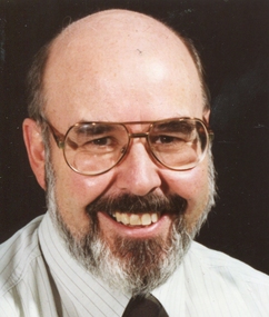 Photograph, Univesity of Ballarat Mt Helen Campus Library StaffmemberKevin Jewell, c1995
