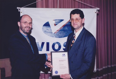 Photograph - Photograph -colour, VIOSH Australia Annual Dinner, July 1998: Presentation of Award to Andrew Stevens