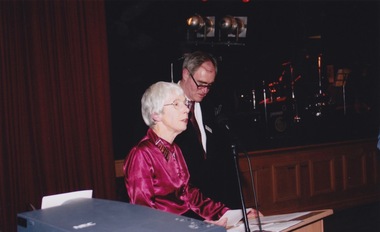 Photograph - Photographs - colour, VIOSH: Dinner and Presentation of Awards, July 2003