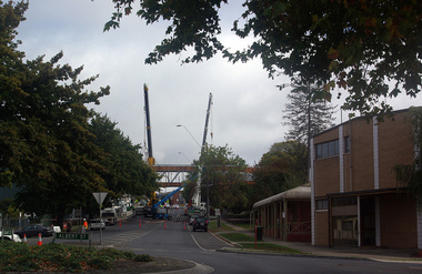 Installation of Bridge at Grant Street, Ballarat