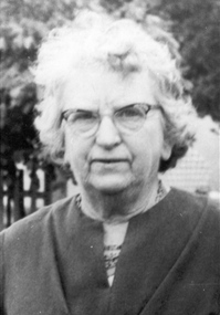 Photograph - Photograph - black and white, Rubie Lonie