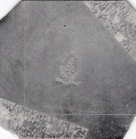 Article - Article - Metal plate, ZILLES COLLECTION: Metal plate stamped with Soho Foundry Sovereign Hill Ballarat with symbol