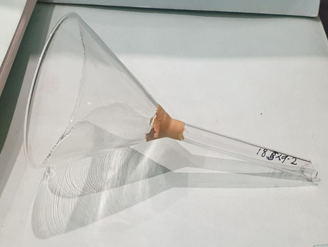 Glass funnell