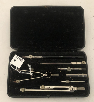 Jaywess open drawing set belonging to Albert Sutton