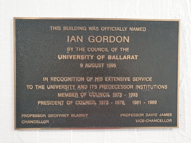 Photograph, Ian Gordon Building Plaque, 1995