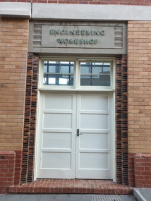 Photograph, Clare Gervasoni, Entrance to the Ballarat School of Mines Engineering Workshop, 28/09/2020