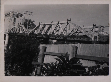 Photograph, Two black and white photographs at Wentworth
