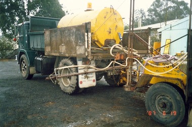 Photograph - Photograph - Colour, VIOSH: Photographs of Spray Unit, Traralgon, Bendigo, Ouyen