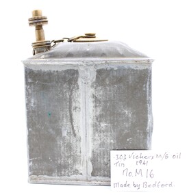 Vickers Machine gun Oil tin, 1941