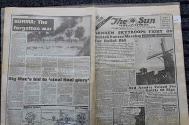 Newspaper - My War 46, The Sun 27/9/1944 - Arnhem skytroops Fight On, The Sun 27/9/1944 - Arnhem skytroops Fight On