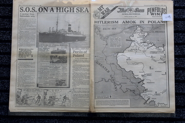 Newspaper - Newspaperr The Sun dated 4/9/1939 - Hitlerism Amok In Polnd, Hitlerism Amok In Poland