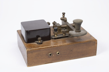 Memorabilia - Morse Key
