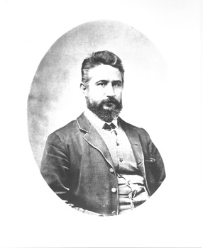 A photographic portrait of John William Lindt.