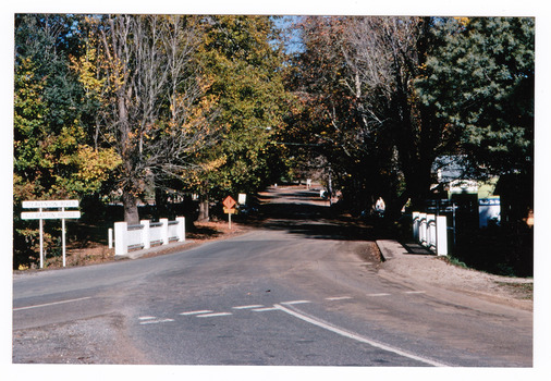 Shows the F.J. Barton Bridge that crosses the Steavenson River in Marysville in Victoria.