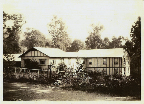 A black and white photograph of Roseleigh guest house in Marysville.