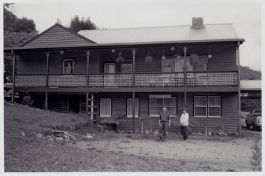 A black and white photograph of Roseleigh Guest House in Marysville.