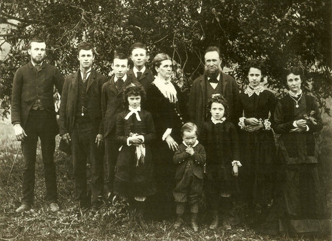 A black and white photograph of members of the Batchelor Family. The Batchelor Family owned and operated Taggerty House near Taggerty in Victoria.