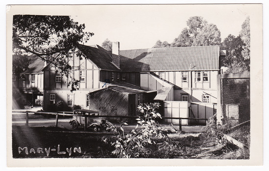 A black and white postcard from the Mary-Lyn Guest House in Marysville. Mary-Lyn was a part of the Mary Chain of guest houses built by Eric Dowdle in the Depression years.