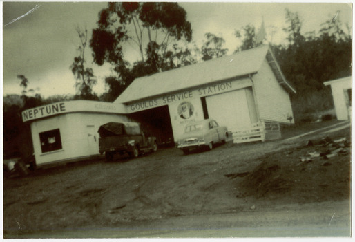 A black and white photograph of Goulds Service Station which was in the same location as the workshops for J.L. Goulds Sawmills Pty. Ltd. on Falls Road in Marysville.
