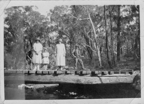 A digital copy of a black and white photograph of the Kirwan Family in Marysville.