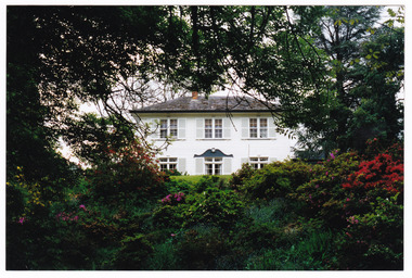 A colour photograph of the main house at St Fillan in Narbethong.