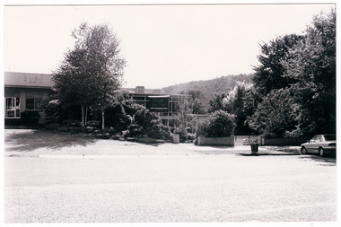 A black and white photograph of the Marysville Hotel in Marysville.