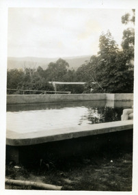 A digital copy of a black and white photograph of the swimming pool at Kerami guest house in Marysville.